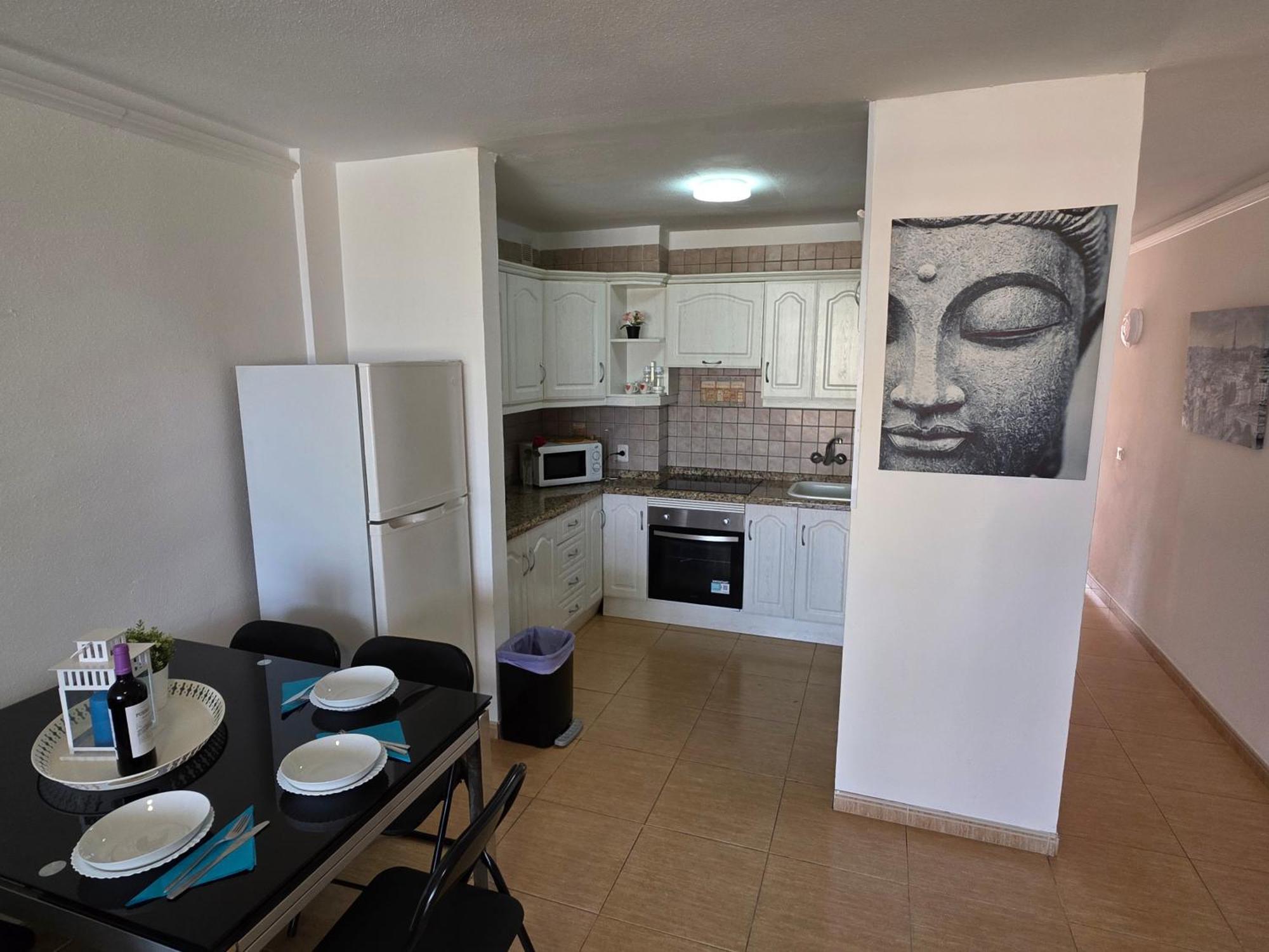 Jacaranda Close To The Beach, Sea-view, Pool, Wifi, Sat-tv Apartment