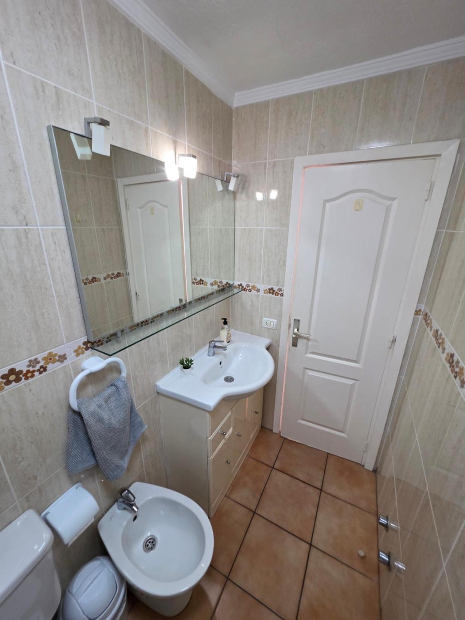 Jacaranda Close To The Beach, Sea-view, Pool, Wifi, Sat-tv Arona (Tenerife)