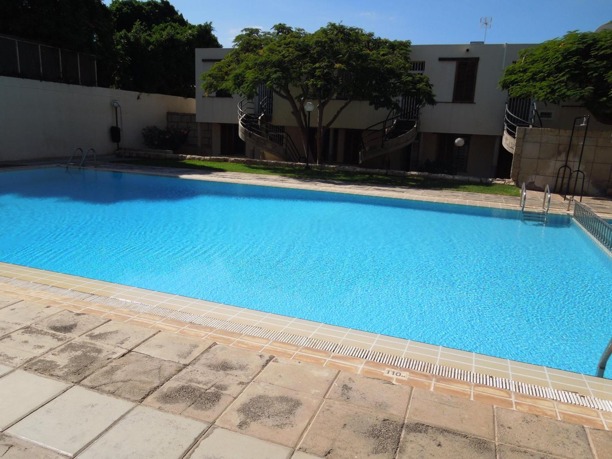 Apartment Jacaranda Close To The Beach, Sea-view, Pool, Wifi, Sat-tv